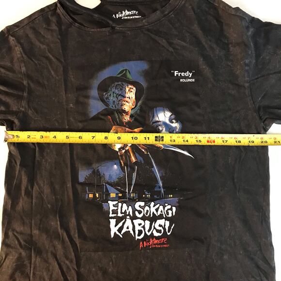 Nightmare On Elm Street NWT Women's Junior Medium Asymmetrical Cutout Wash Top - Picture 8 of 9